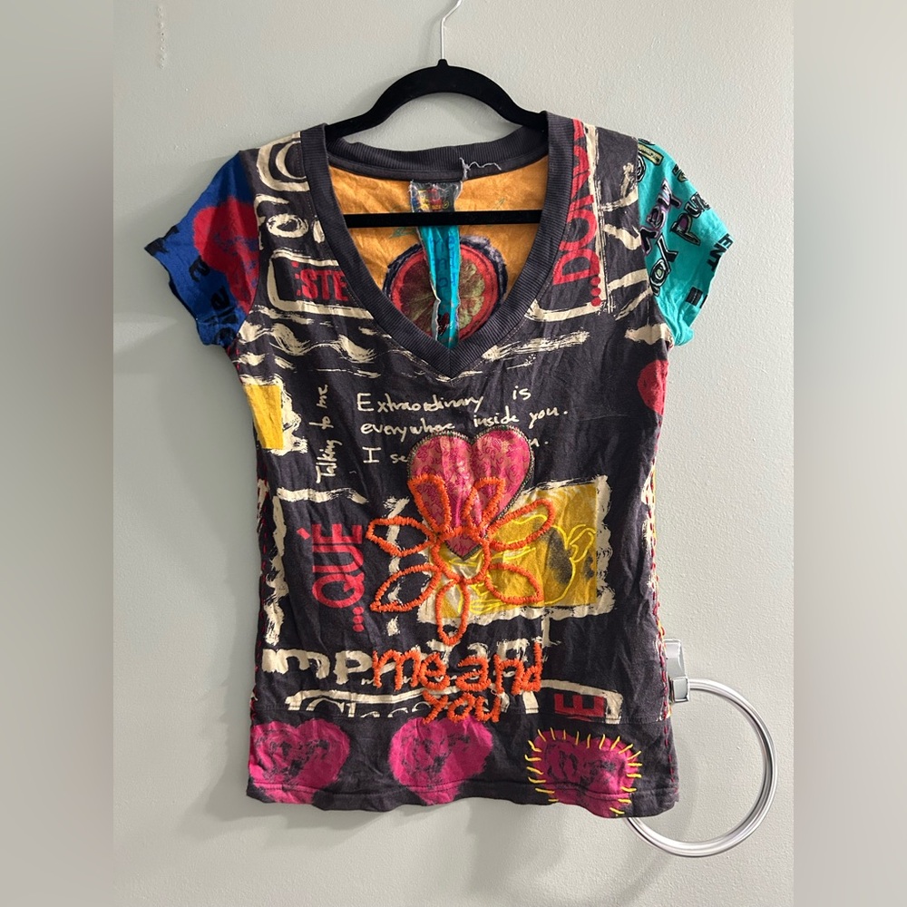 Exprime La Vida Me and You Art Tee graphic unique embroidered stitching